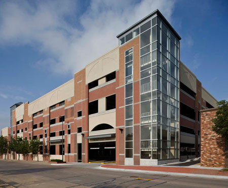 Olathe Parking Garage Wins Project of the Year